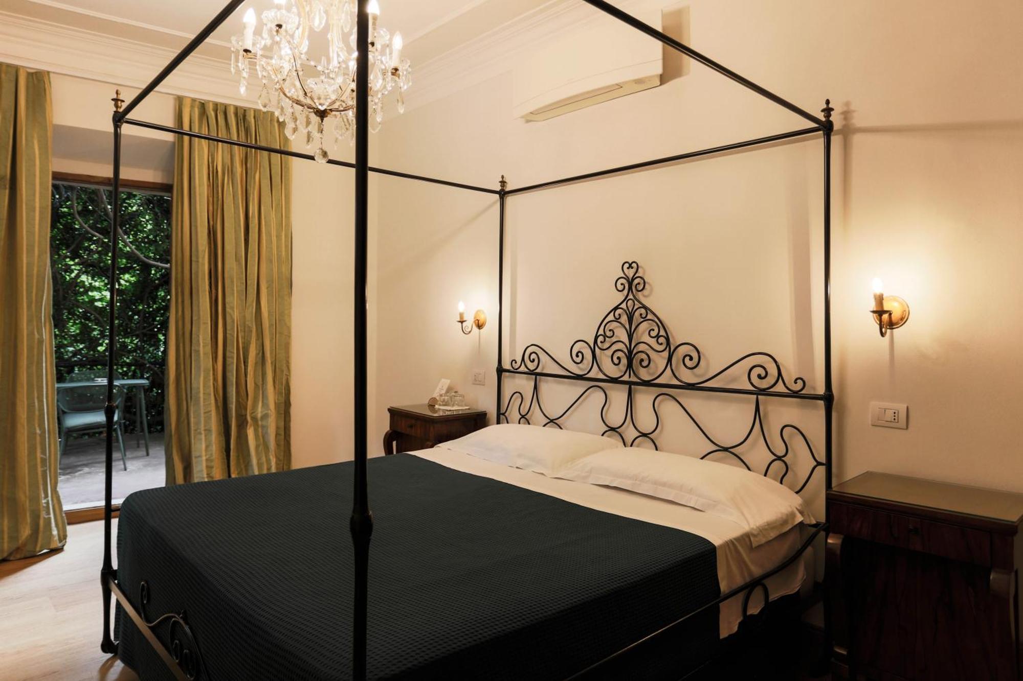Albergo Ristorante Madonnina Cantello Esterno foto