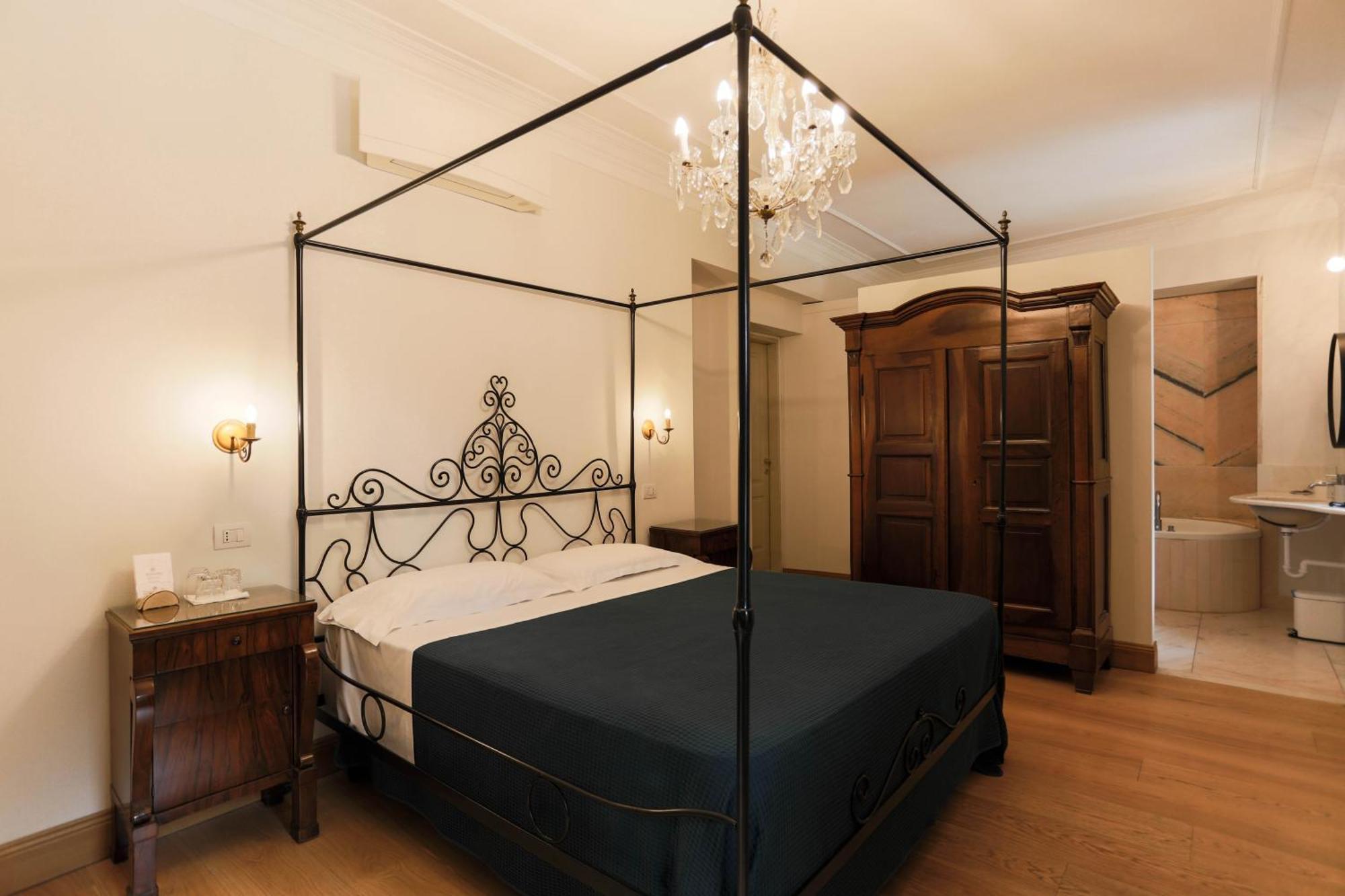 Albergo Ristorante Madonnina Cantello Esterno foto