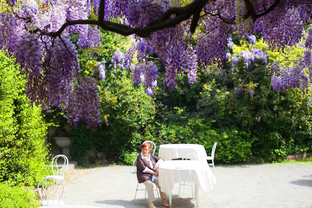 Albergo Ristorante Madonnina Cantello Esterno foto