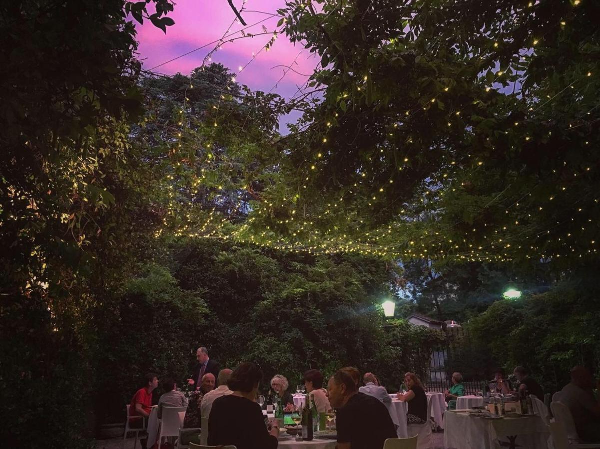 Albergo Ristorante Madonnina Cantello Esterno foto