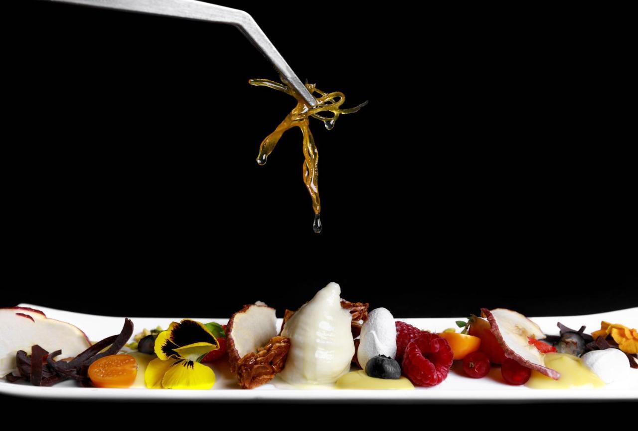 Albergo Ristorante Madonnina Cantello Esterno foto